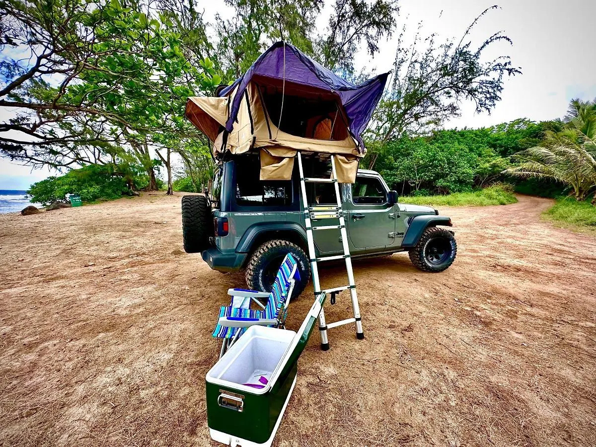 Aloha Glamp's Jeep Adventure: Rooftop Camping Across Maui Paia